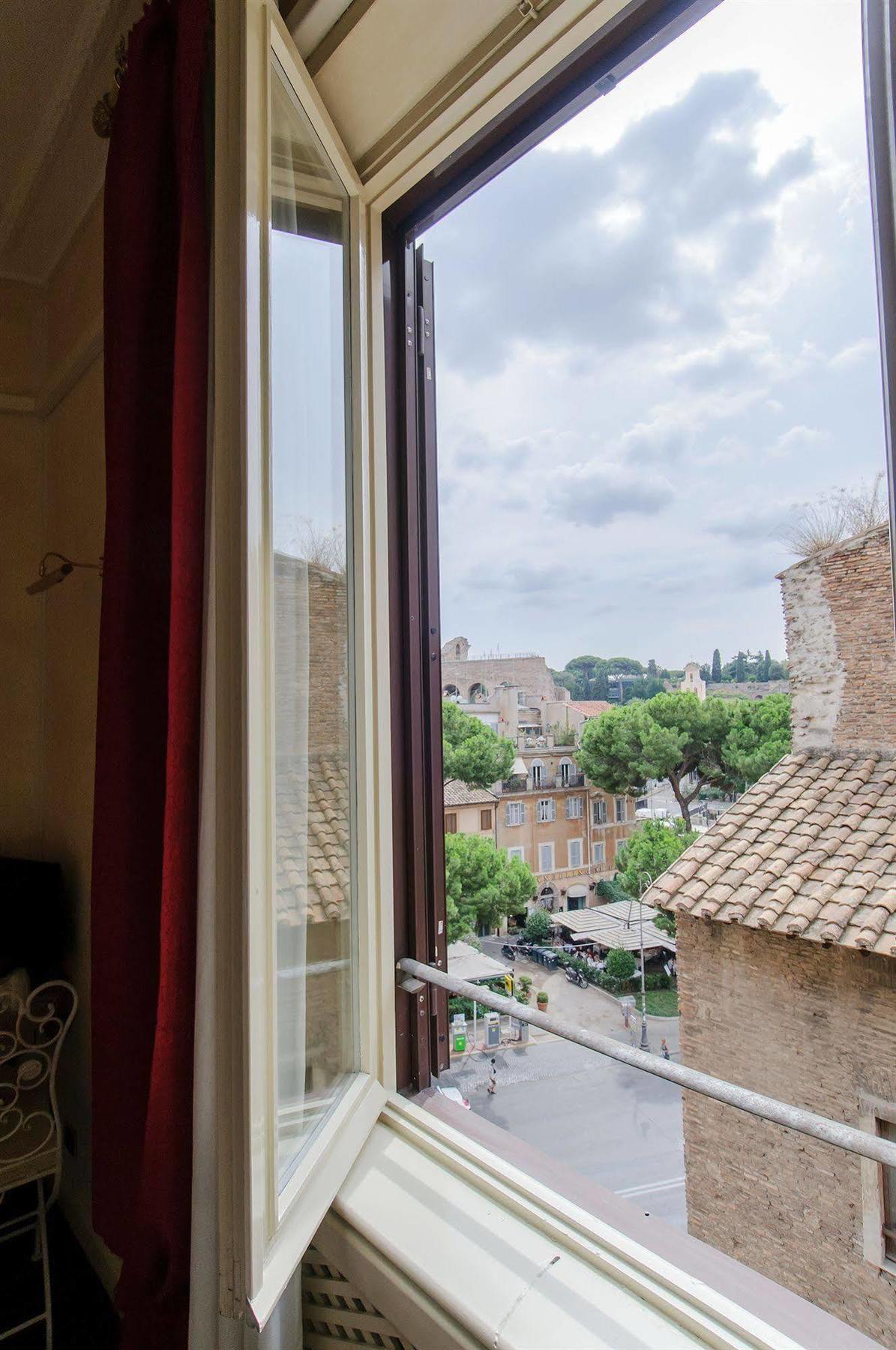 Made In Rome Luxury Affittacamere Extérieur photo